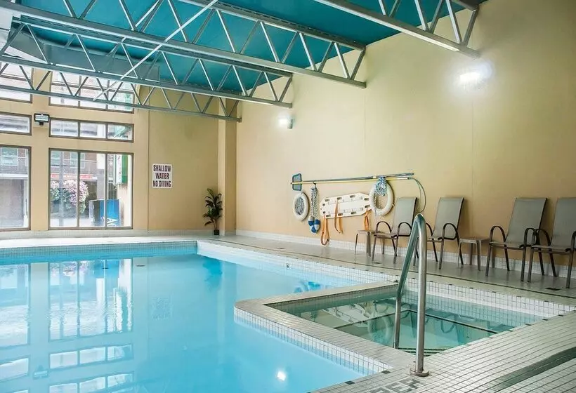 Fotos del hotel Quality Hotel Fallsview Cascade:  8