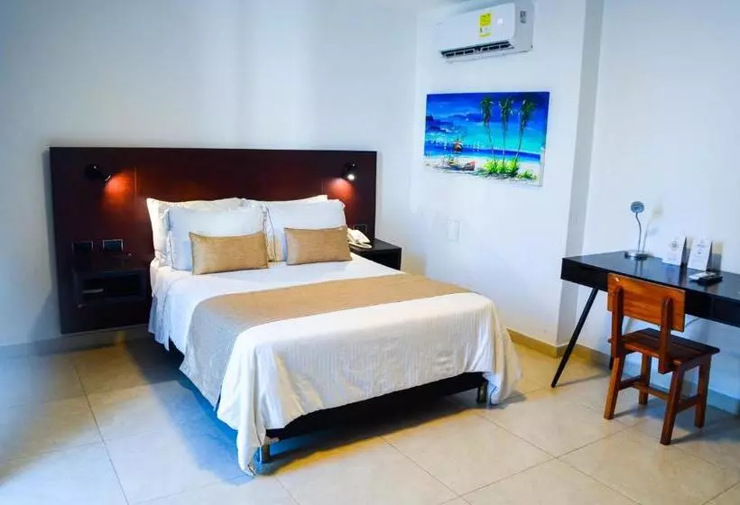 Fotos del hotel Playa Club:  13