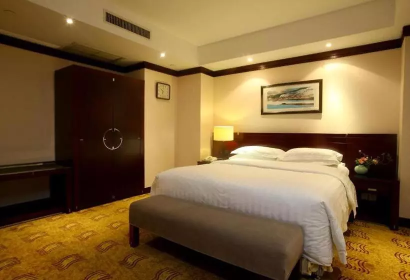 Fotos del hotel Poly Plaza:  13