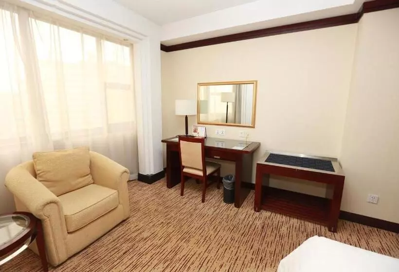 Fotos del hotel Poly Plaza:  15