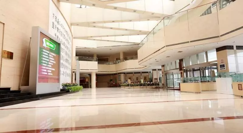 Fotos del hotel Poly Plaza:  14