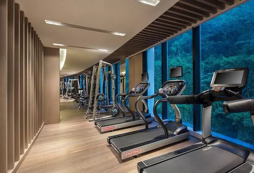 Fotos del hotel Grand Bay Hotel Zhuhai:  4