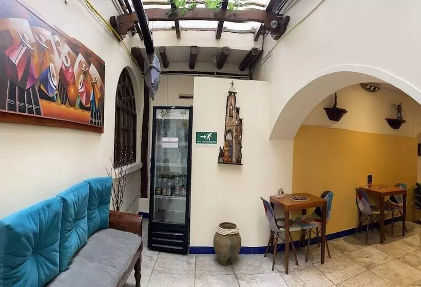 Fotos del hotel Kitu:  5