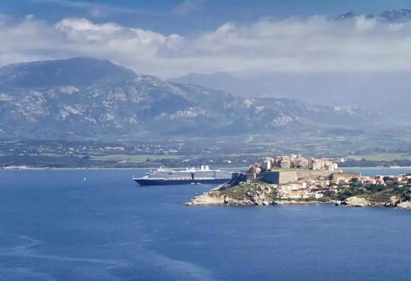 Fotos del hotel Grand Hôtel De Calvi:  16
