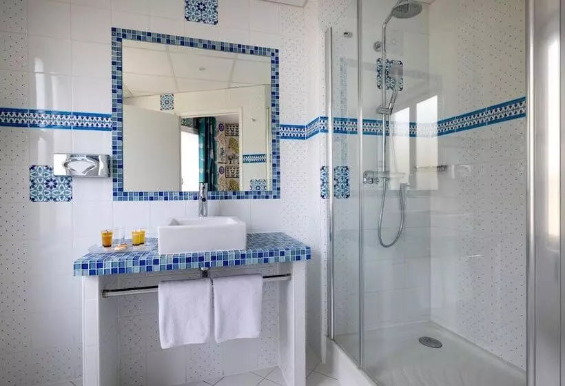 Fotos del hotel Hôtel Le 46 - Ex Villa Brunel:  10