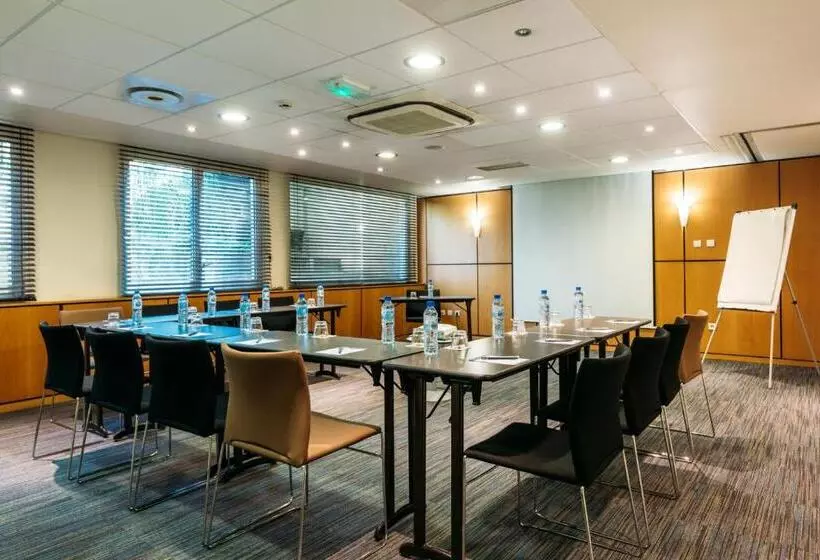 Fotos del hotel Escale Oceania Aix-en-provence:  8