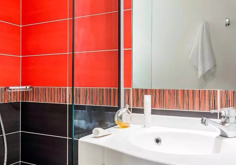 Fotos del hotel Hôtel Hor Les Lumières:  5