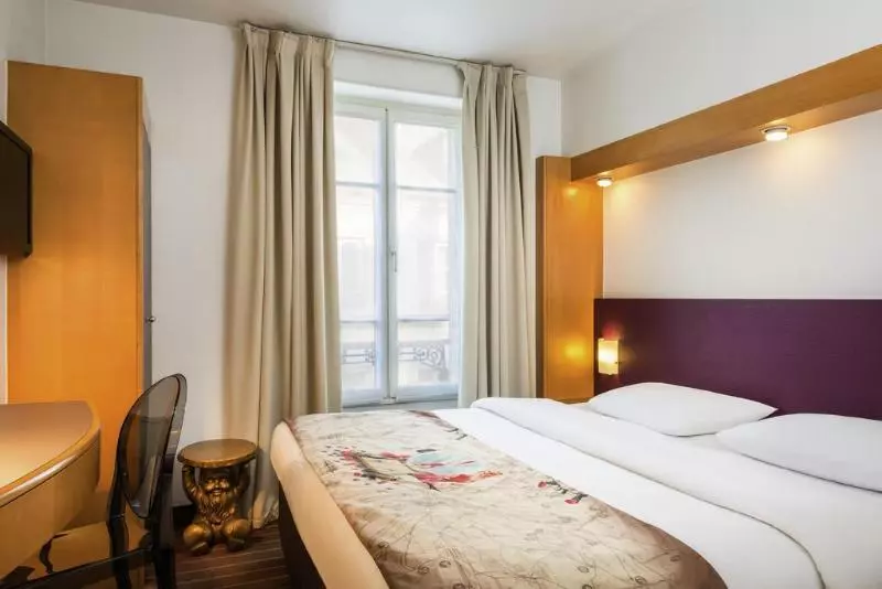 Fotos del hotel Hôtel Hor Les Lumières:  19