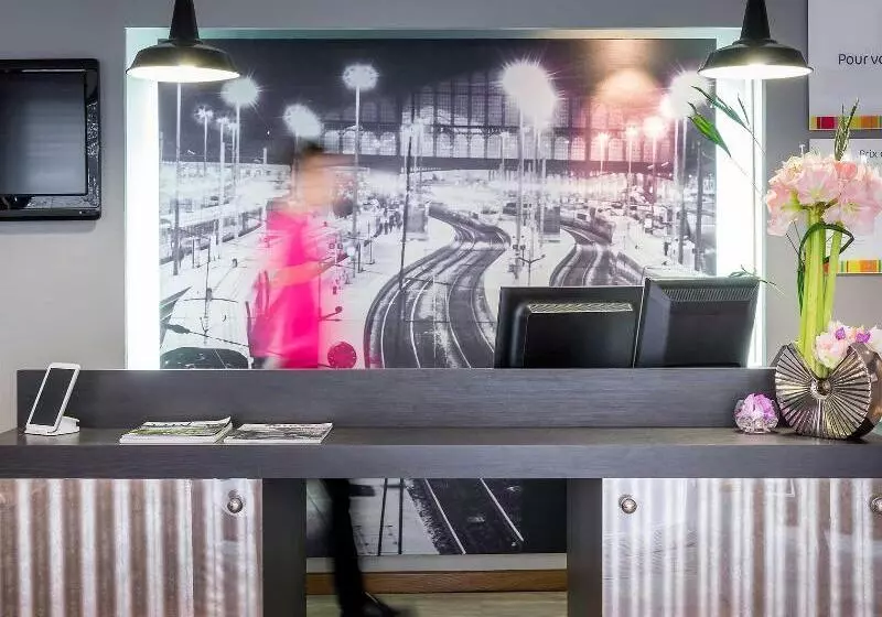 Fotos del hotel Hôtel Hor Les Lumières:  4