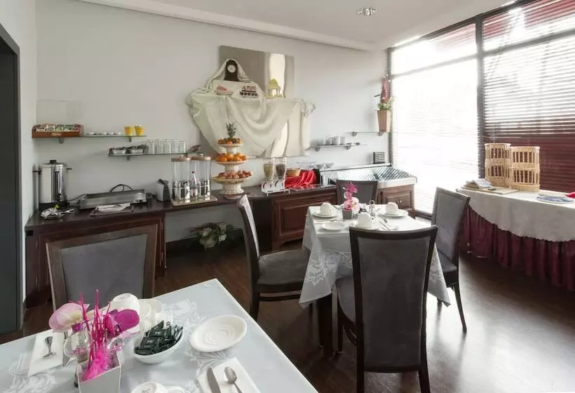 Fotos del hotel Le Jeansébastien Bach:  25