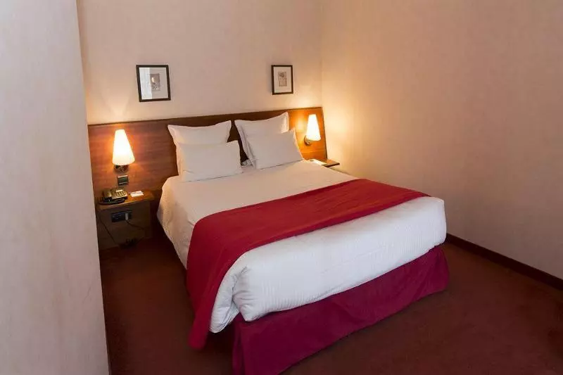 Fotos del hotel Le Jeansébastien Bach:  2