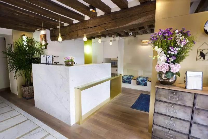 Fotos del hotel Hôtel Sèvres Saint Germain:  3