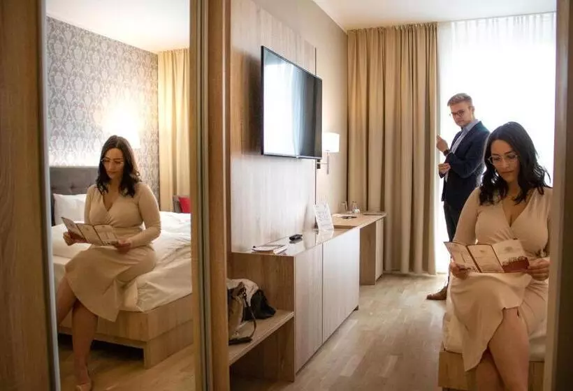 Fotos del hotel Schloss Breitenfeld Hotel & Tagung:  7