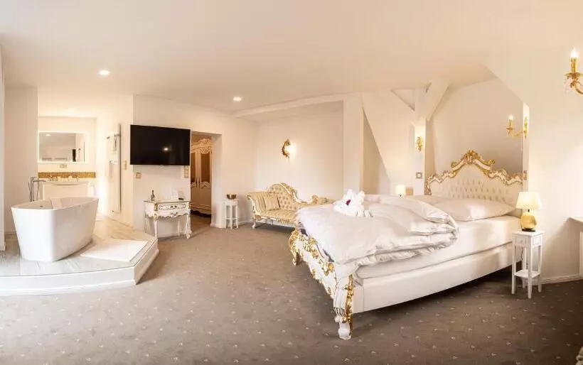 Fotos del hotel Schloss Breitenfeld Hotel & Tagung:  16