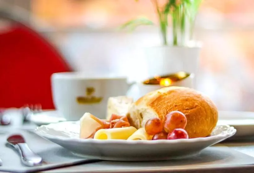 Fotos del hotel Schloss Breitenfeld Hotel & Tagung:  13