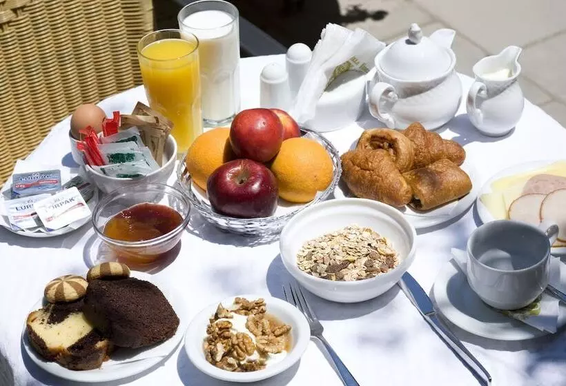 Fotos del hotel Bella Venezia:  3