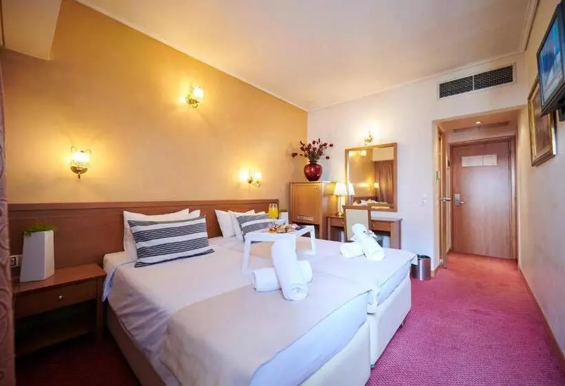 Fotos del hotel Crystal City:  12