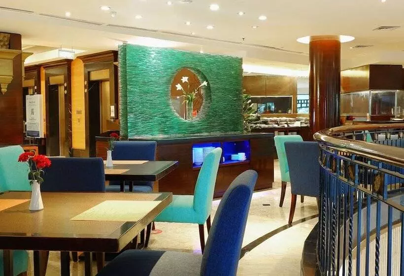 Fotos del hotel Ciputra Semarang Managed By Swissbel International:  12