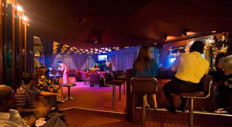 Fotos del hotel Elmi  Surabaya:  6