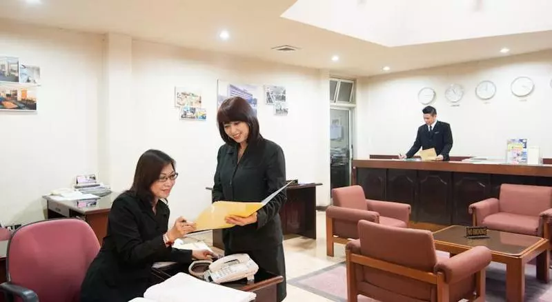 Fotos del hotel Elmi  Surabaya:  18