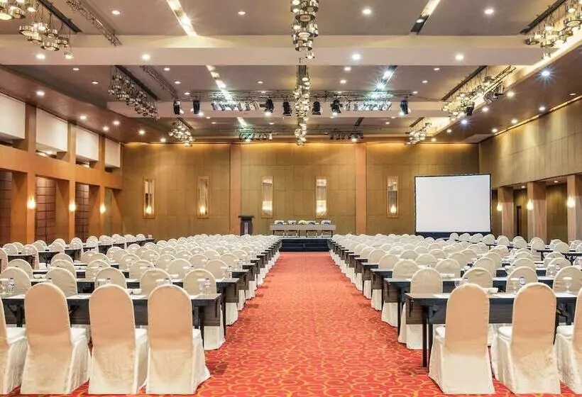 Fotos del hotel Mercure Surabaya:  20