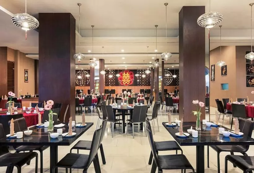 Fotos del hotel Mercure Surabaya:  19