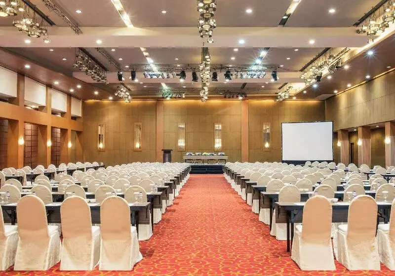 Fotos del hotel Mercure Surabaya:  24