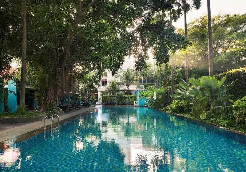 Fotos del hotel Mercure Surabaya:  9