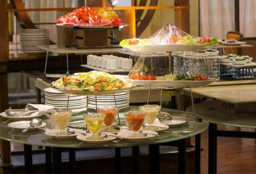 Fotos del hotel New Saphir Yogyakarta:  25