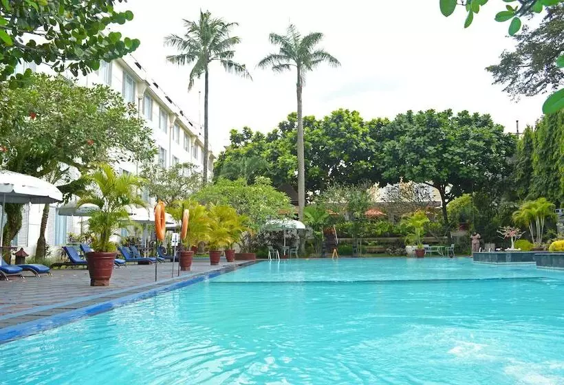 Fotos del hotel New Saphir Yogyakarta:  18