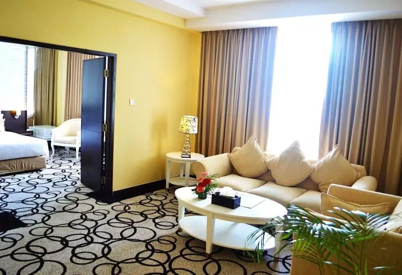 Fotos del hotel New Saphir Yogyakarta:  2