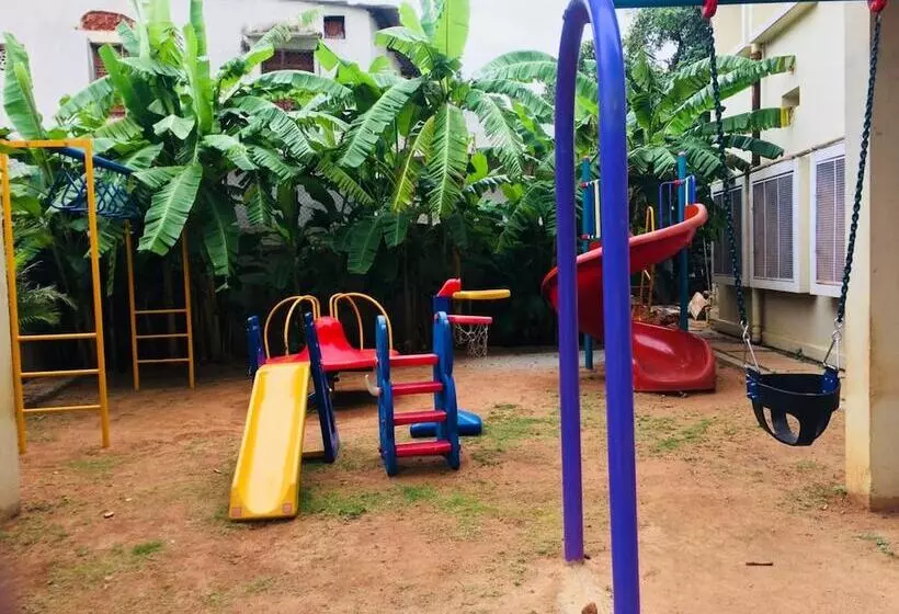 Fotos del hotel Woodlands:  6