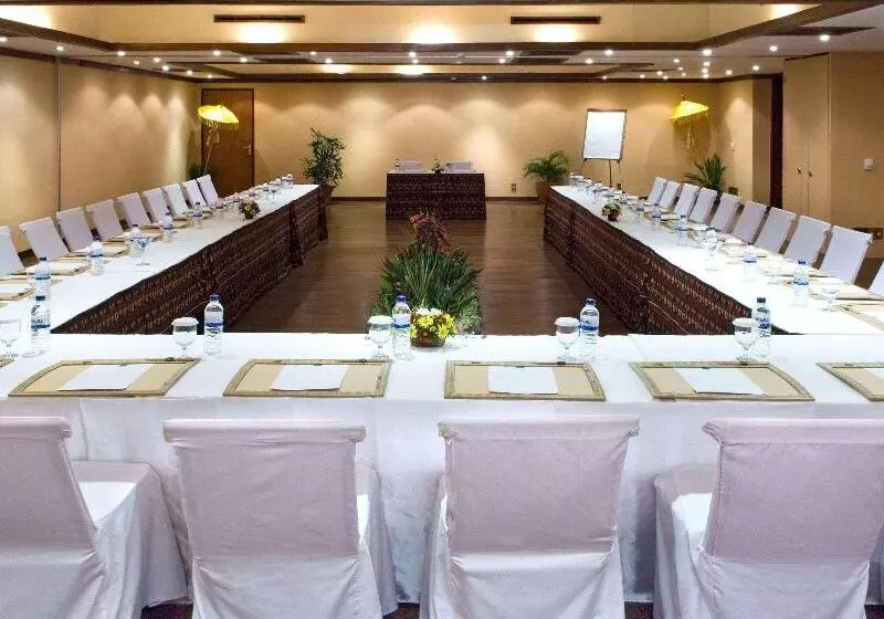 Fotos del hotel Novotel Lombok Resort & Villas:  3