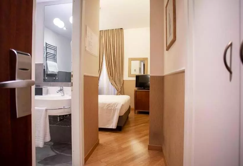 Fotos del hotel Adriano:  17