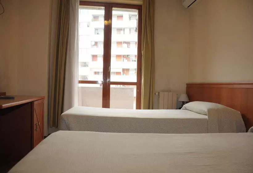 Fotos del hotel Cinecittà:  16