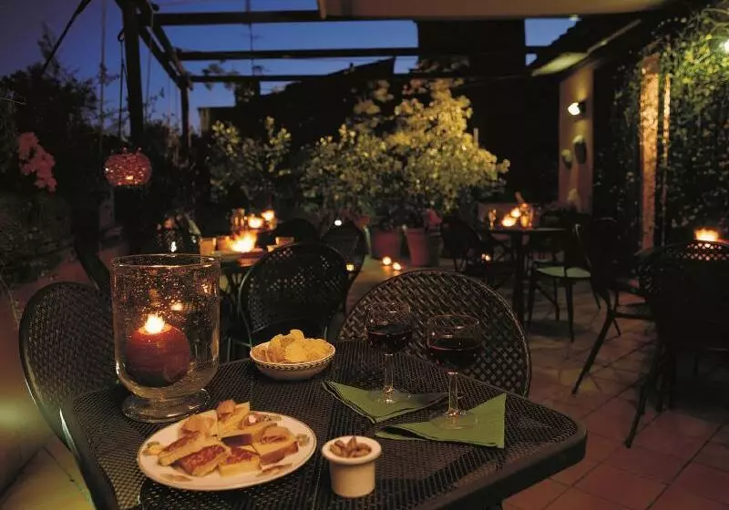 Fotos del hotel Columbia:  16