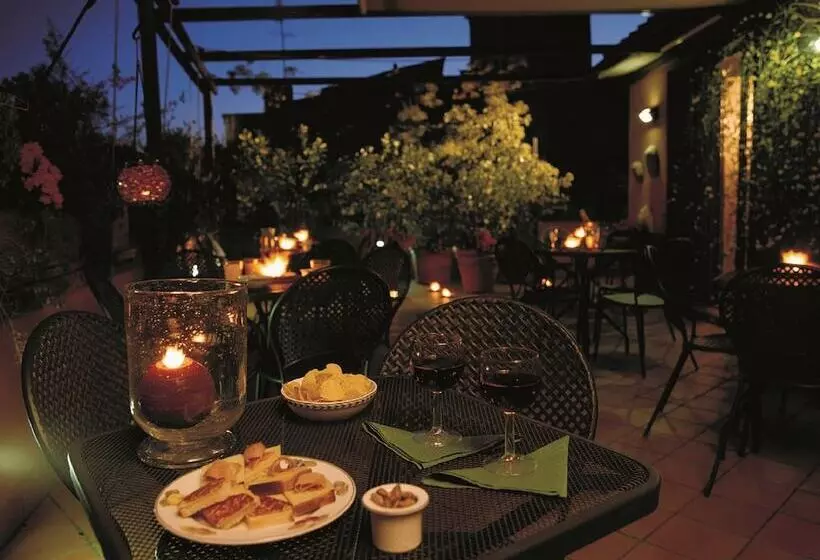 Fotos del hotel Columbia:  5