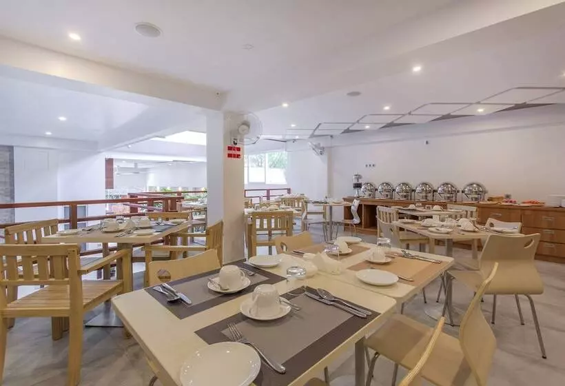 Fotos del hotel Kuredhi Beach Inn:  2
