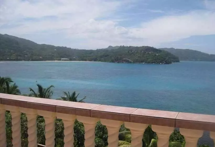 Fotos del hotel Bay View Villa:  12
