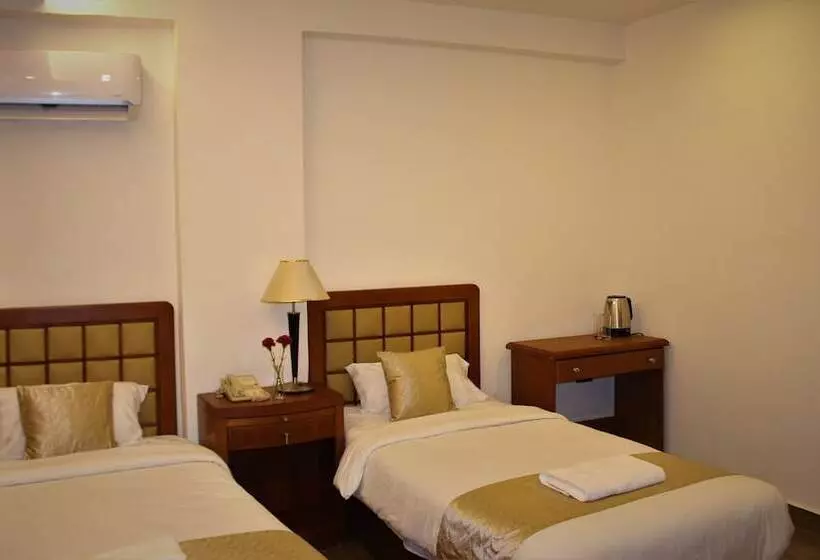 Fotos del hotel Merryland:  12