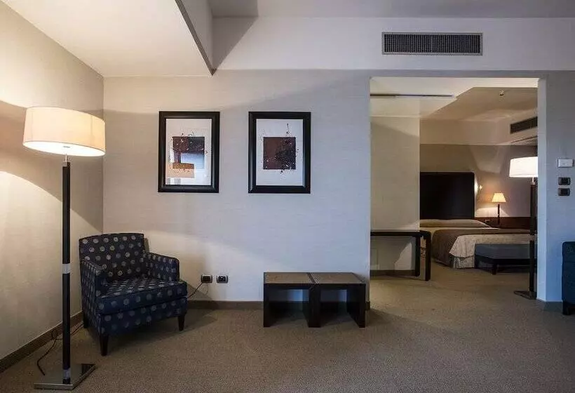 Fotos del hotel Flyon  & Conference Center:  24