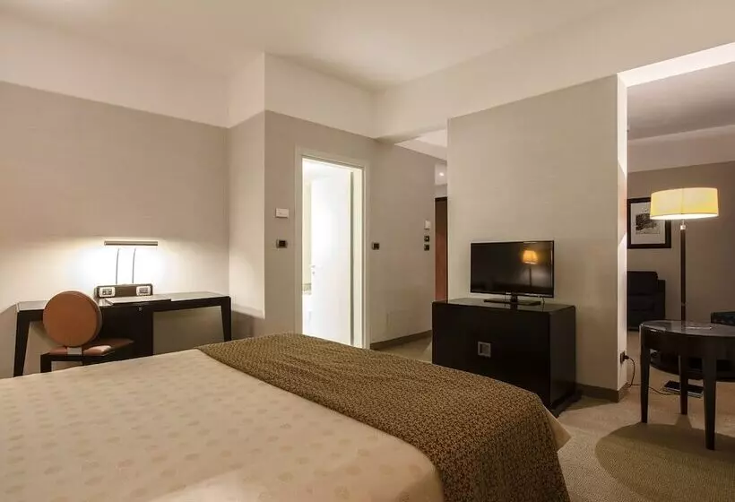 Fotos del hotel Flyon  & Conference Center:  7