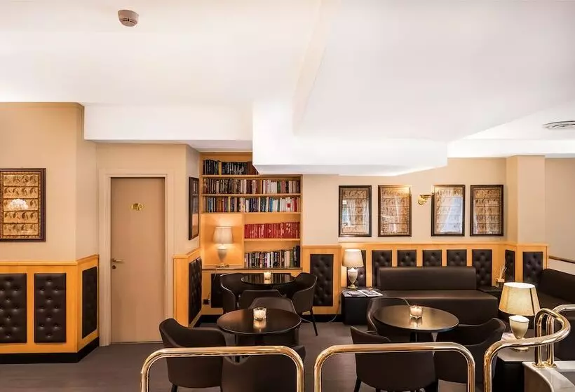 Fotos del hotel Mentana, By R Collection Hotels:  2