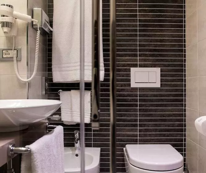 Fotos del hotel Mentana, By R Collection Hotels:  13