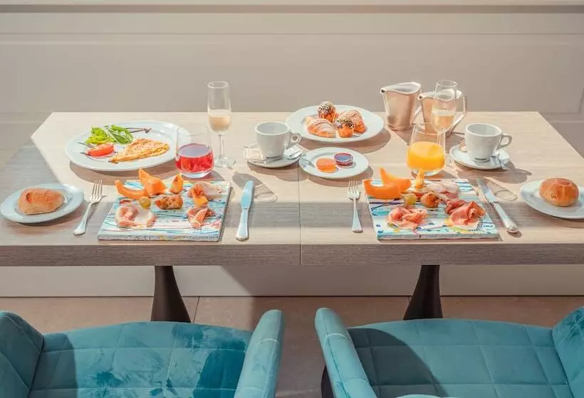 Fotos del hotel Villa Paradiso:  4