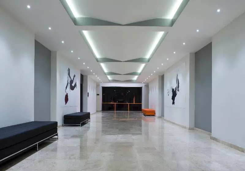 Fotos del hotel Real Inn Tijuana By Camino Real S:  12