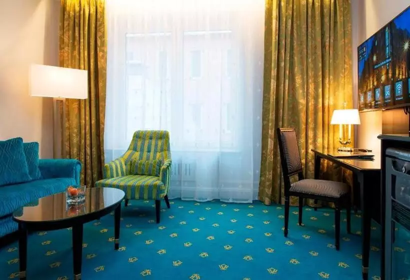 Fotos del hotel Bristol:  8