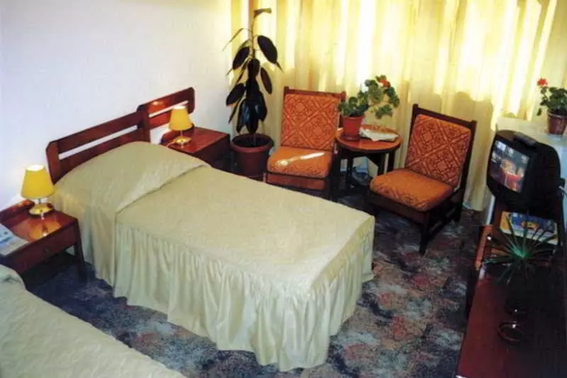 Fotos del hotel Capitol:  2