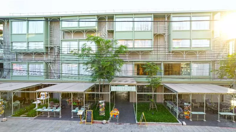 Fotos del hotel Samsen Street   Sha Extra Plus:  24