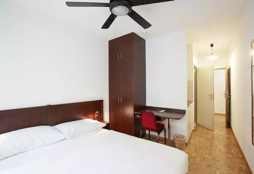 Fotos del hotel Calvy:  12